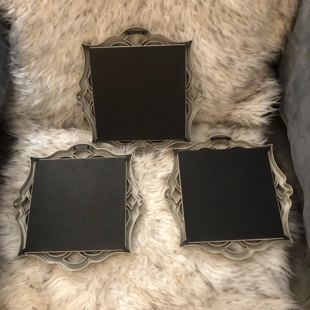 Set Of Three Decorative Gold Scrolled Wall Mirrors Lightweight Hollywood Regency
